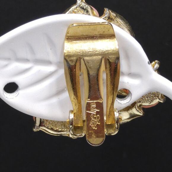 Judy Lee Pink Lucite Enamel Clip Earrings Gold Tone 1950s Vintage Jewelry - Picture 6 of 10